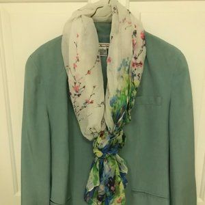 Pre-Tied flowing floral print scarf